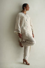 Floral Whisper - Ivory - SairaHabib