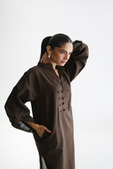 Espresso - Pánkòu Knot Kurta - The Solid Edit by Saira Habib